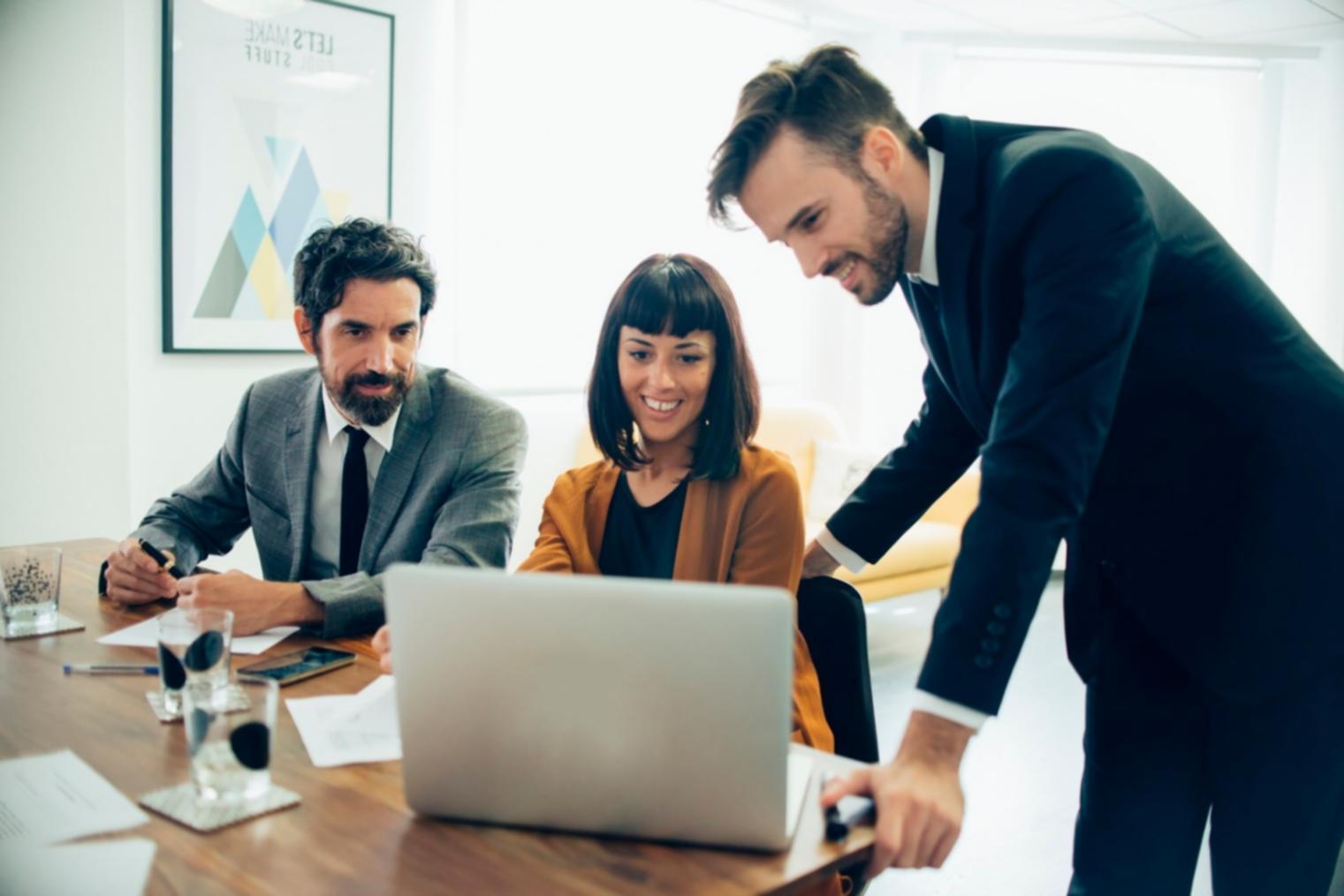 Interactive learning session on financial analysis techniques